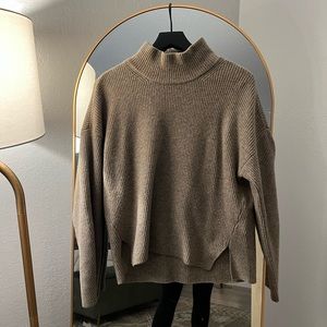 Abercrombie Classic Easy Turtleneck Sweater